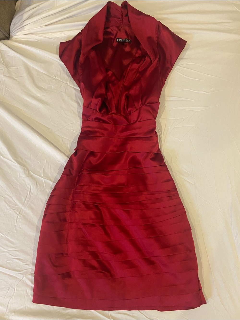 Express One-Shoulder Red Satin Cocktail Dress